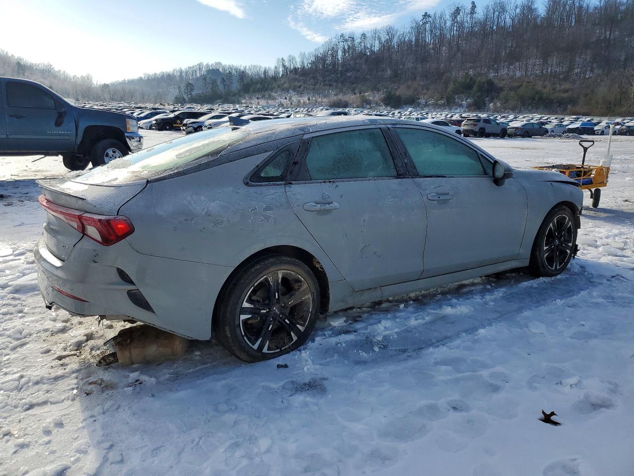 2023 KIA K5 GT LINE photo 5