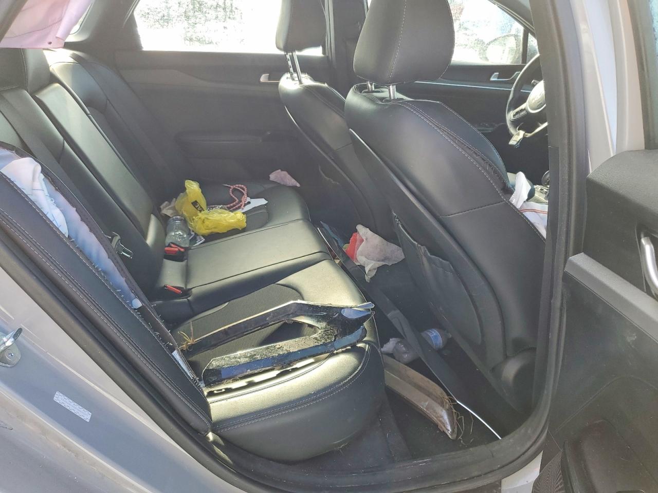 2023 KIA K5 GT LINE photo 19