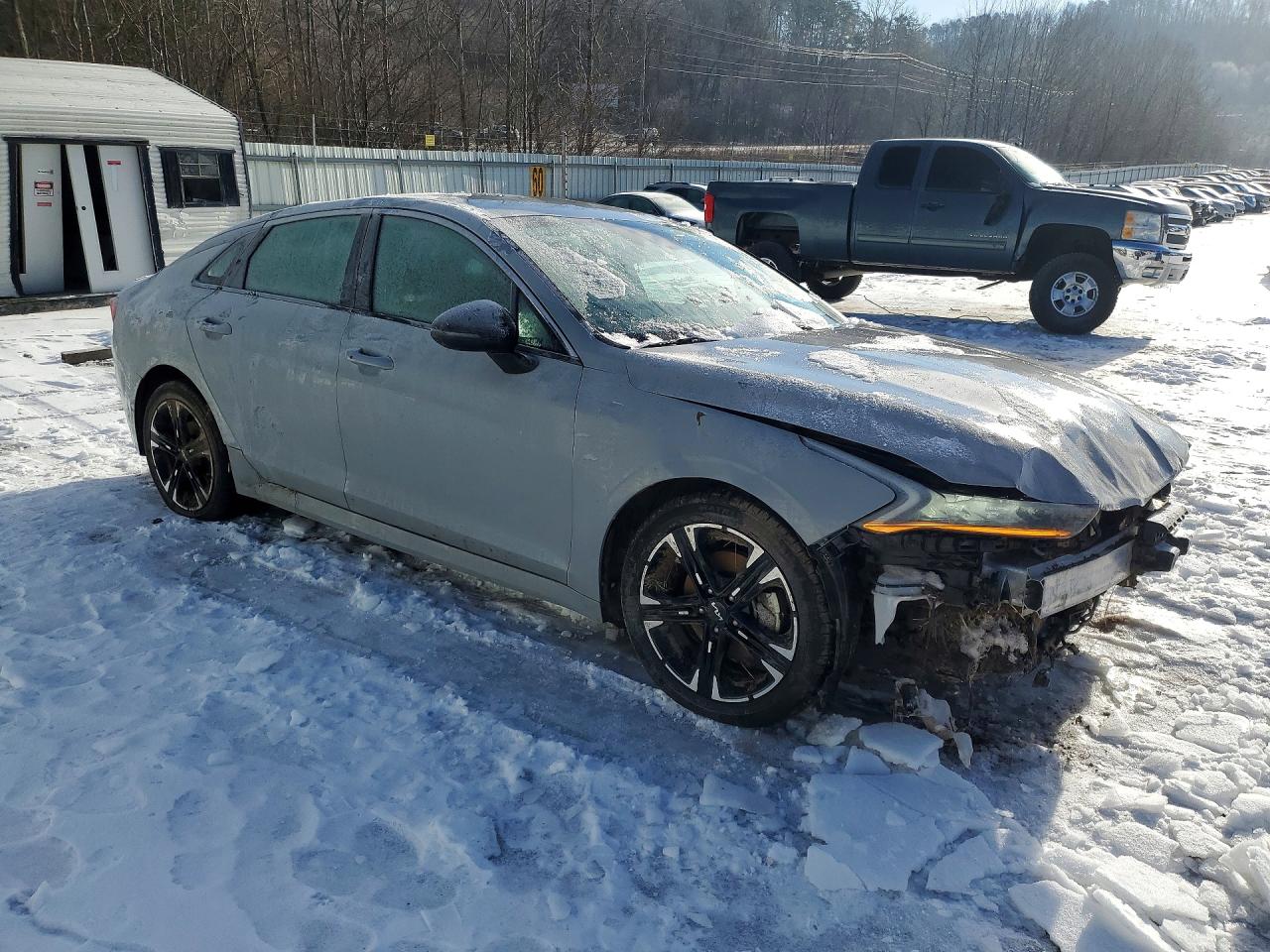 2023 KIA K5 GT LINE photo 7