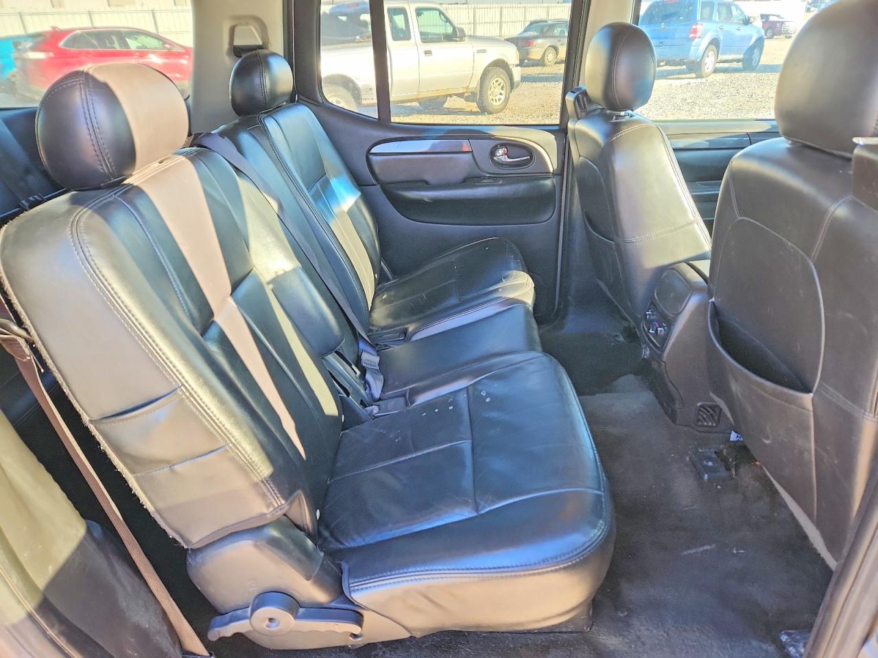 2006 GMC ENVOY XL photo 11