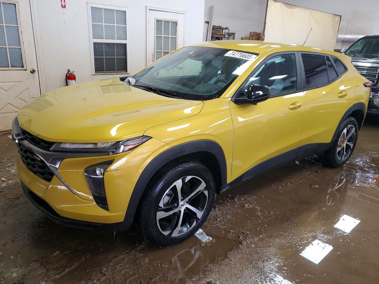 2025 CHEVROLET TRAX