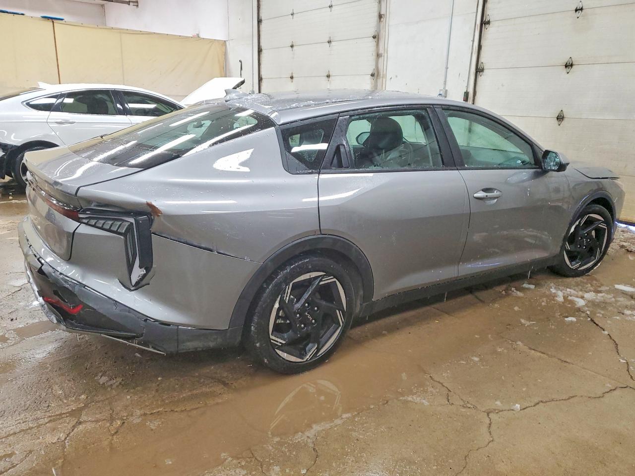 2025 KIA K4 EX photo 3