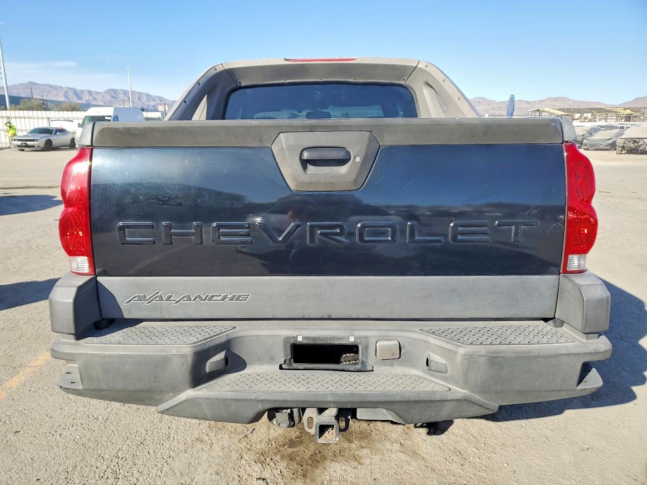 2003 CHEVROLET AVALANCHE C1500 photo 11