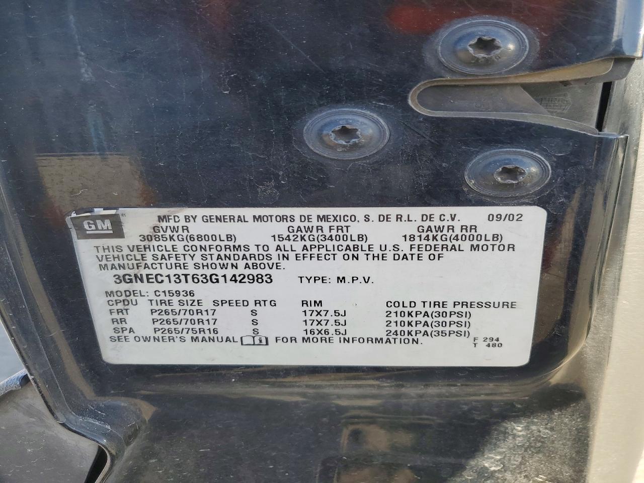 2003 CHEVROLET AVALANCHE C1500 photo 25
