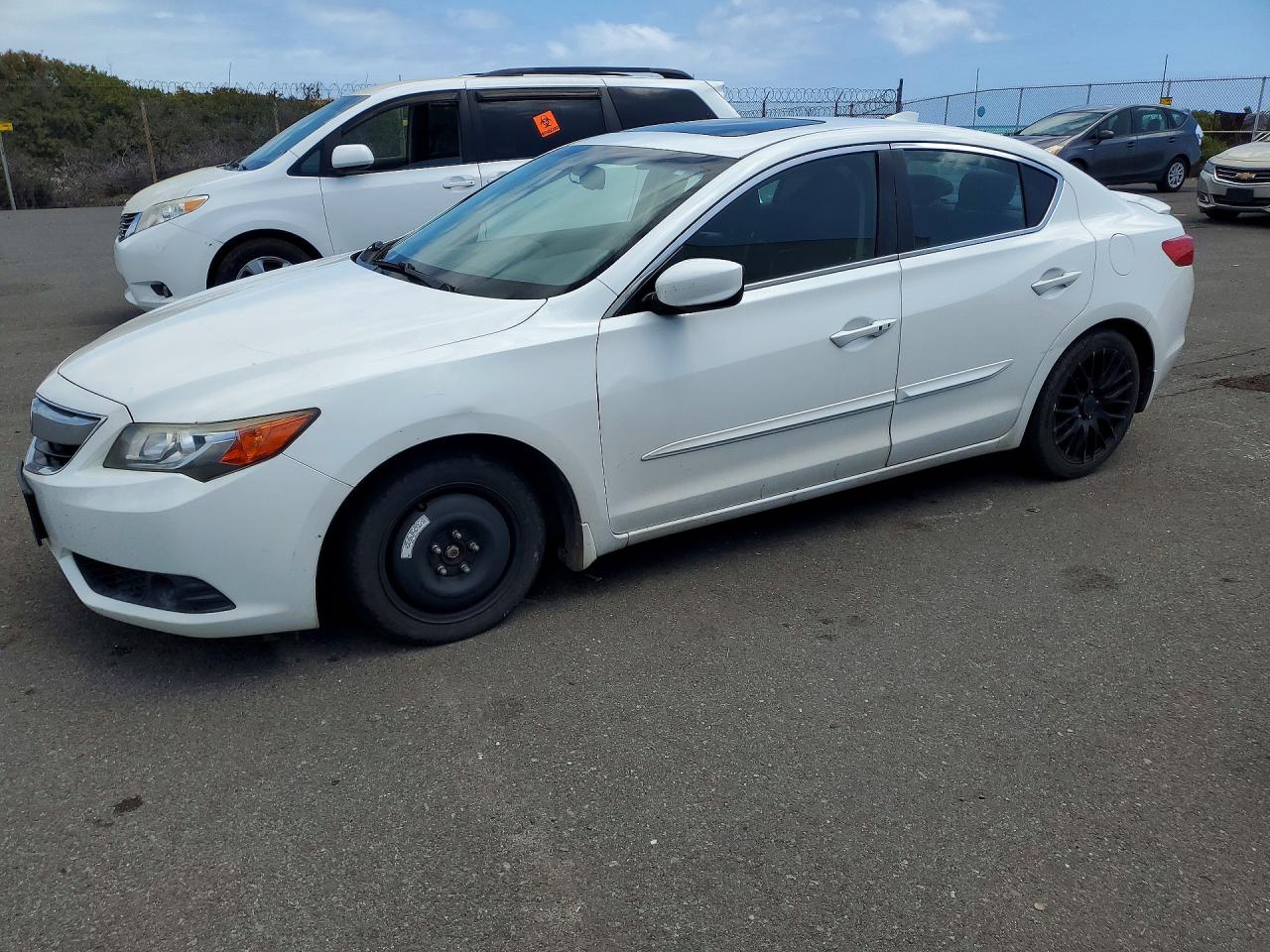 2013 ACURA ILX