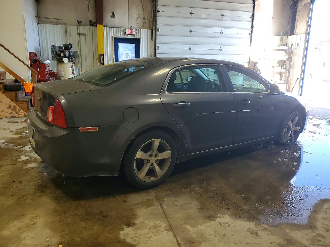 2011 CHEVROLET MALIBU 1LT photo 3