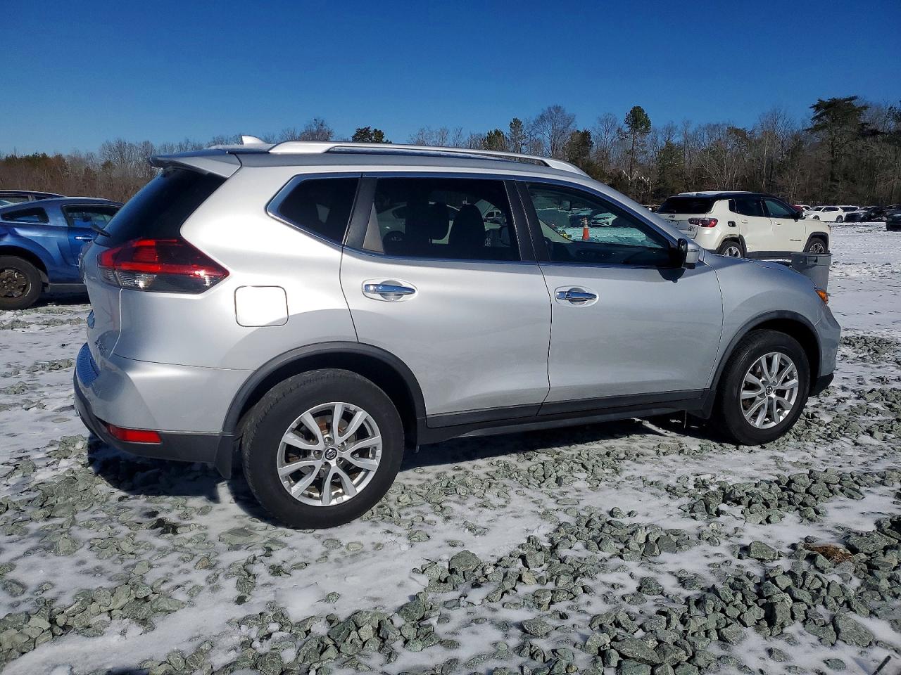2018 NISSAN ROGUE S photo 3
