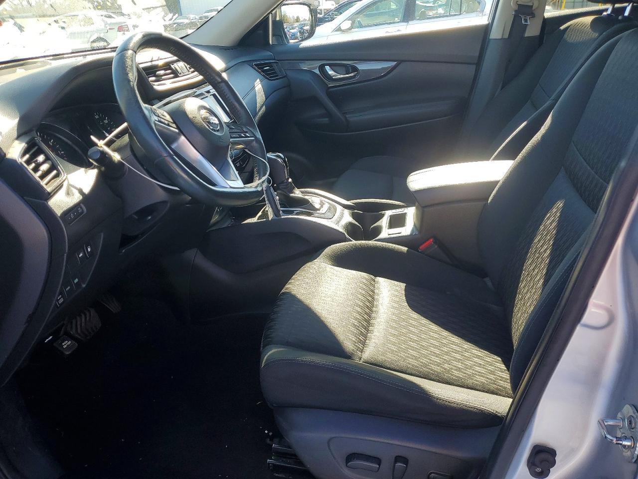 2018 NISSAN ROGUE S photo 7
