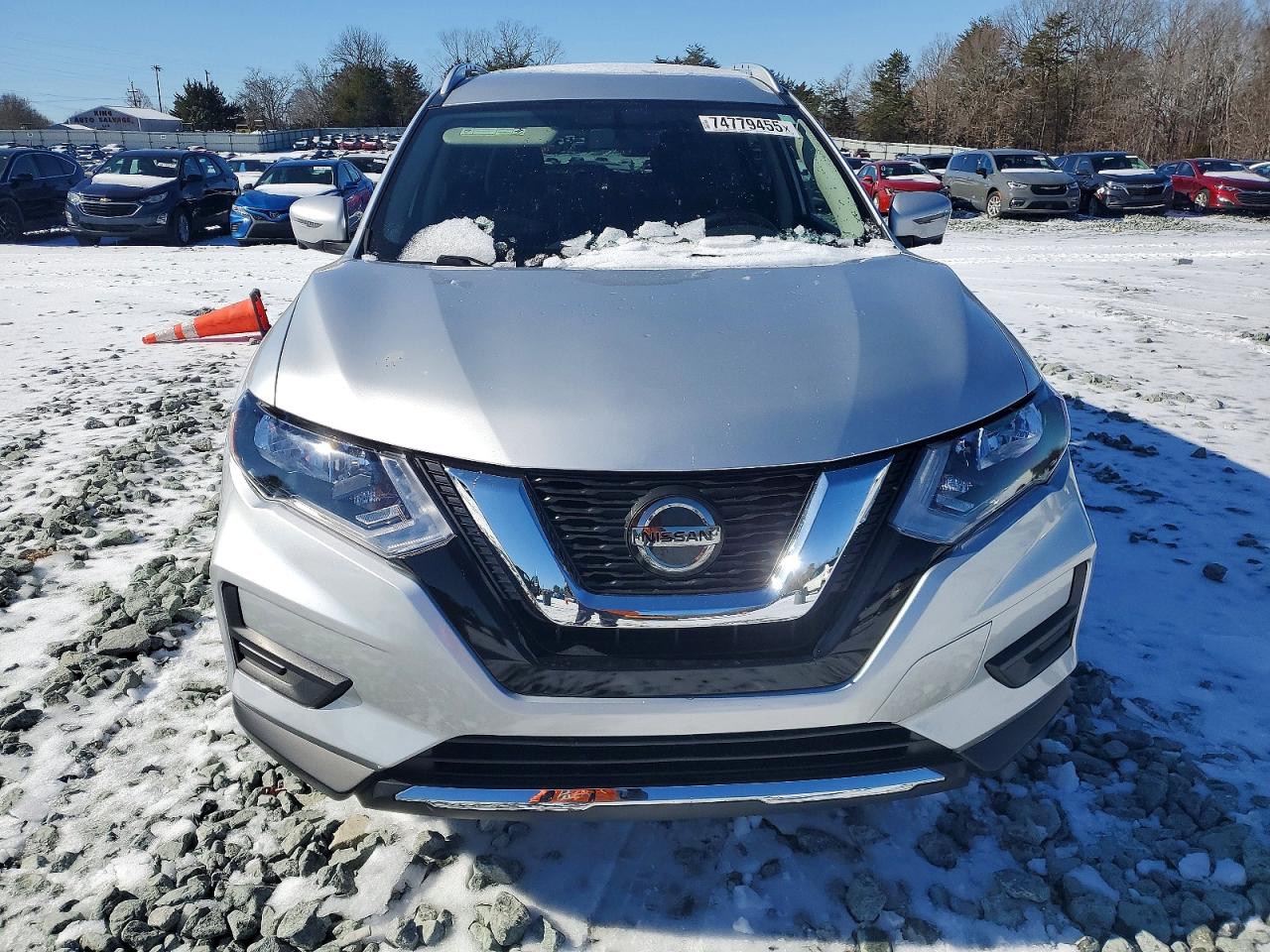 2018 NISSAN ROGUE S photo 5