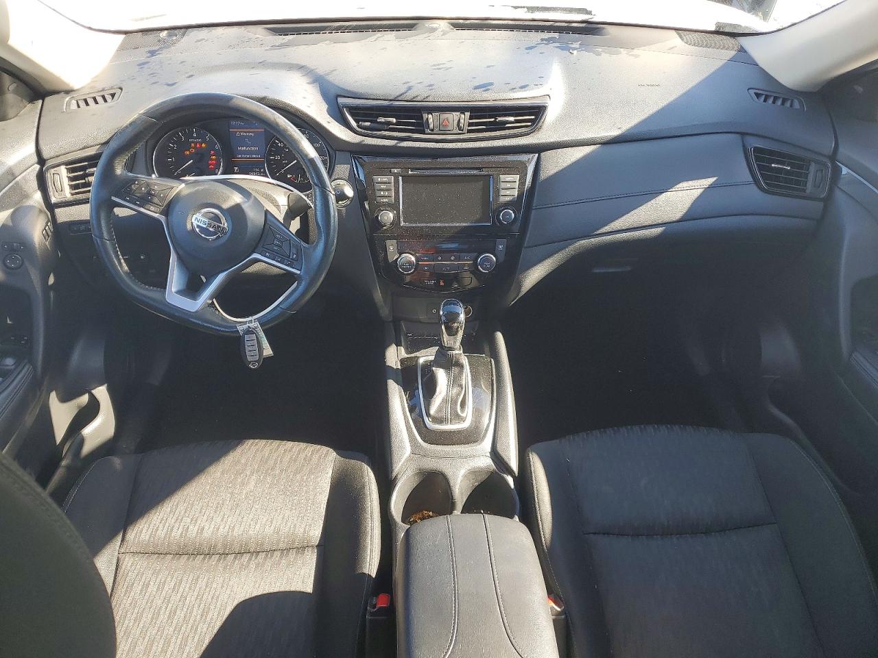 2018 NISSAN ROGUE S photo 8
