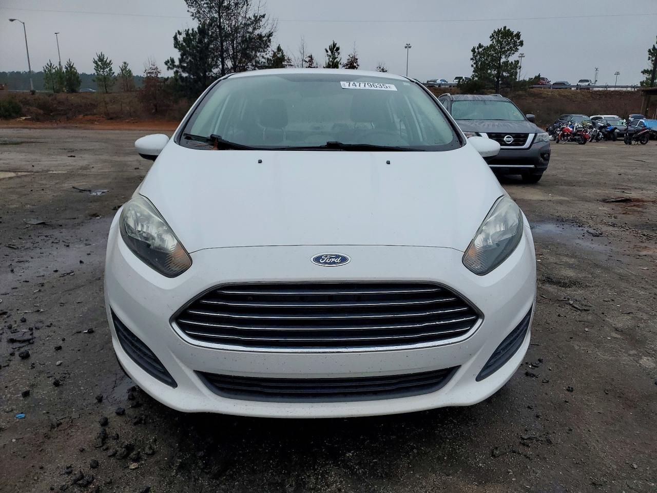 2019 FORD FIESTA S photo 13