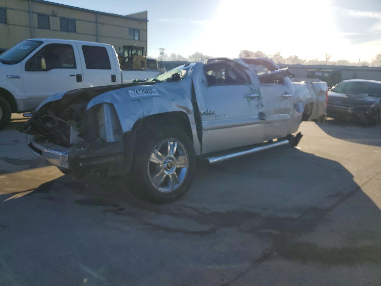 2013 CHEVROLET SILVERADO