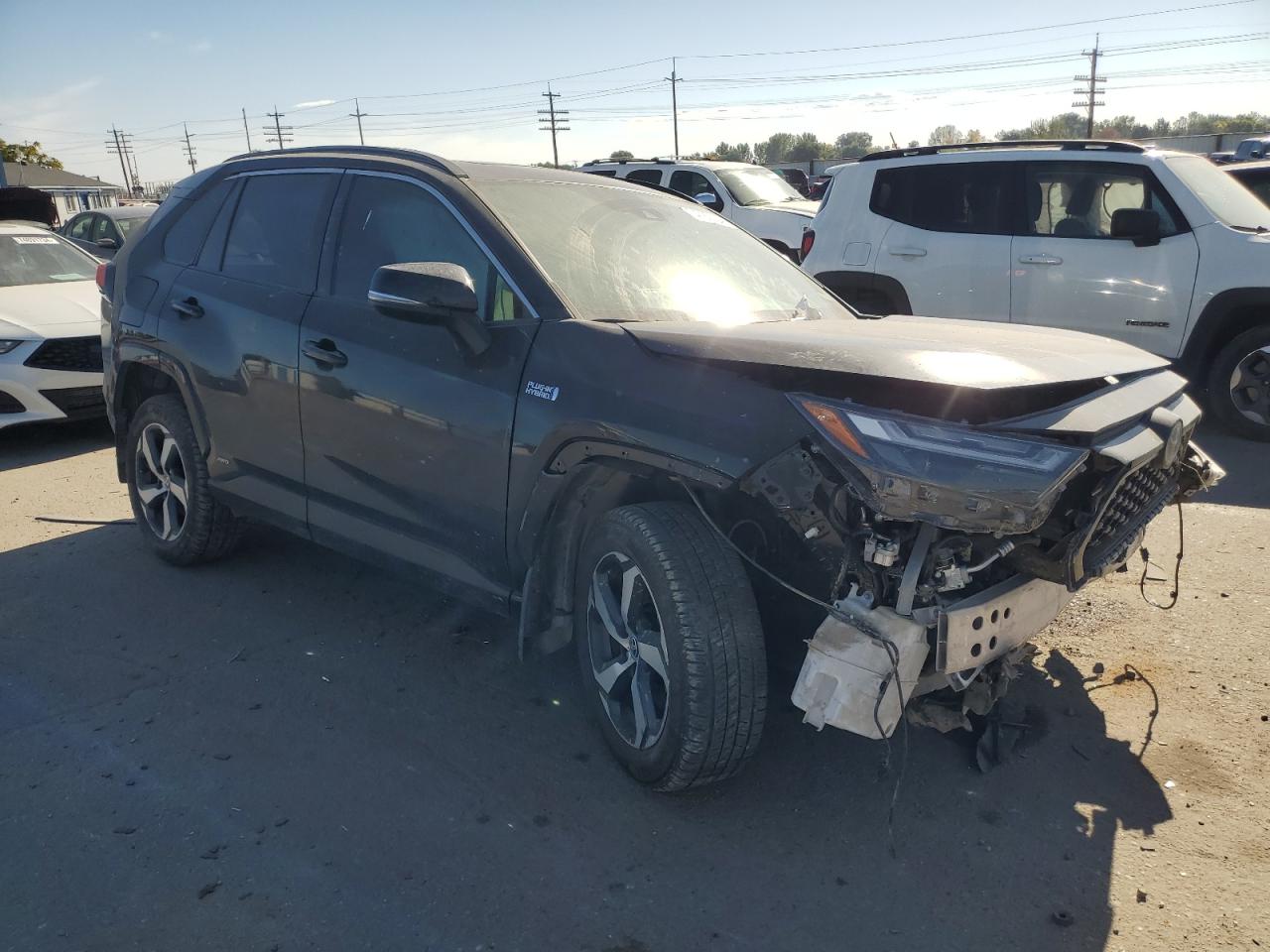 2022 TOYOTA RAV4 PRIME SE photo 4