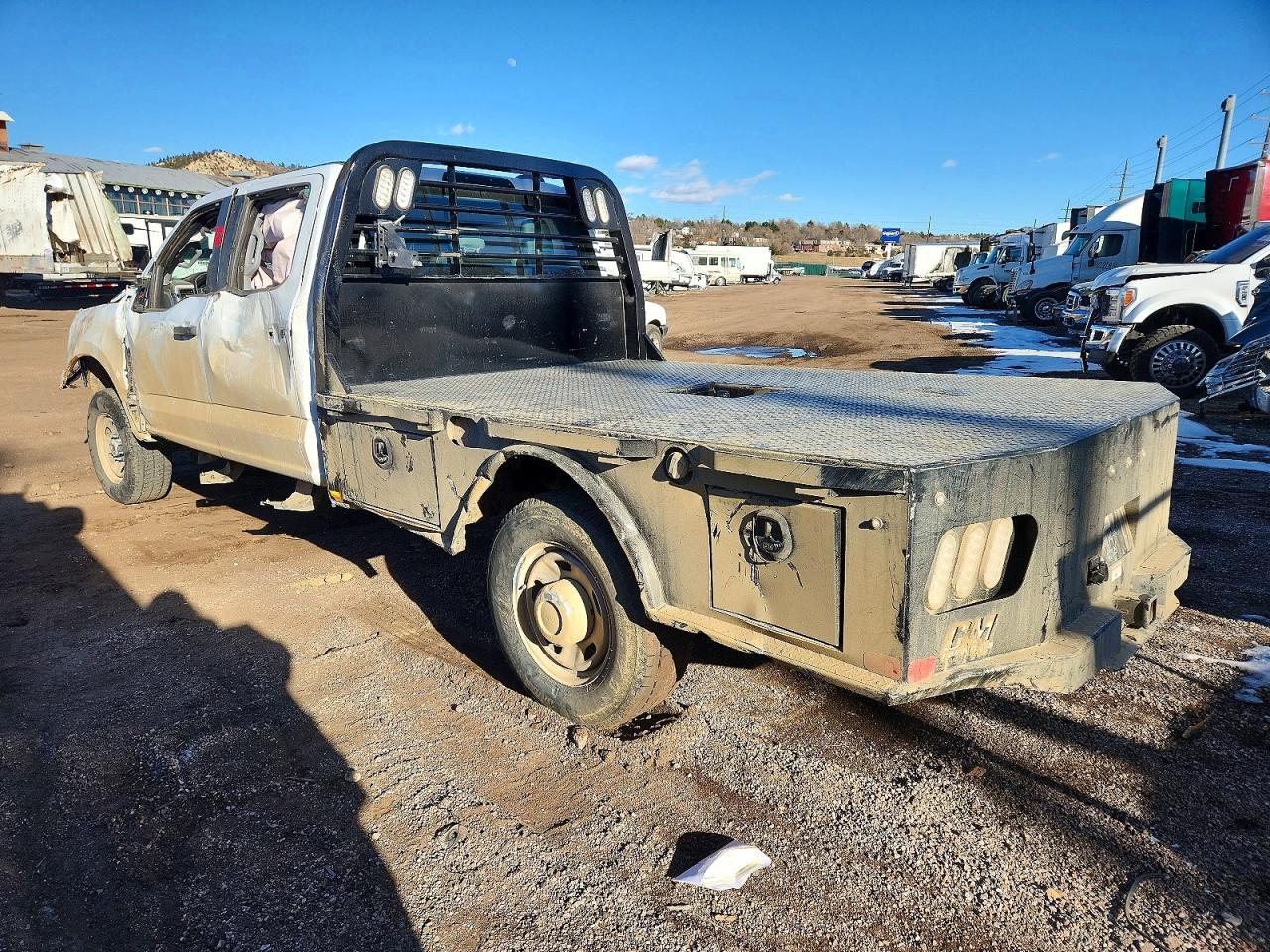 2024 FORD F350 SUPER DUTY FLATBED TRUCK photo 3