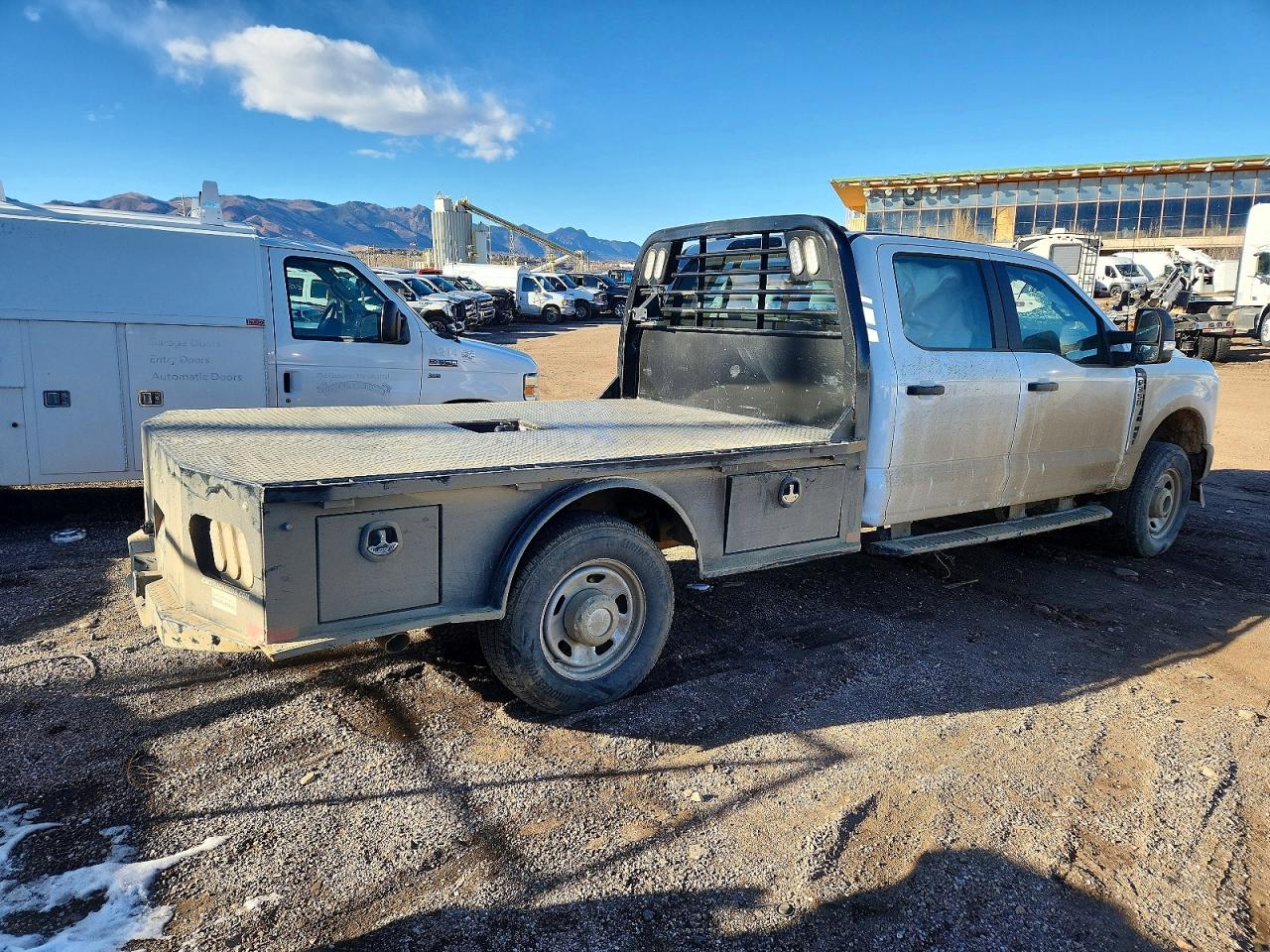 2024 FORD F350 SUPER DUTY FLATBED TRUCK photo 5