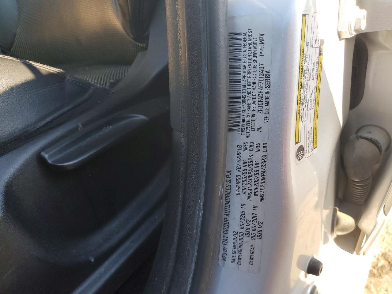 2014 FIAT 500 photo 23