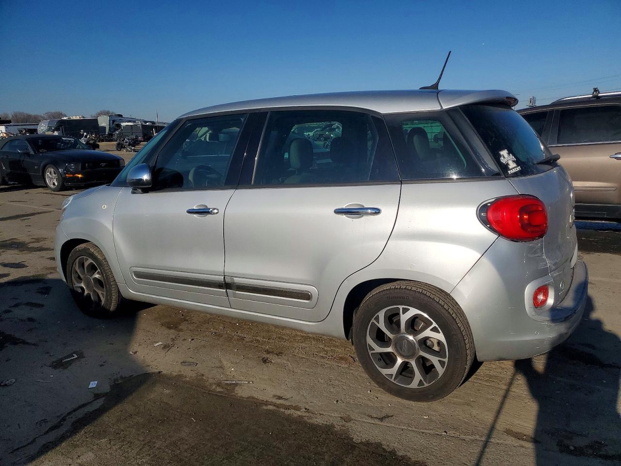2014 FIAT 500 photo 3