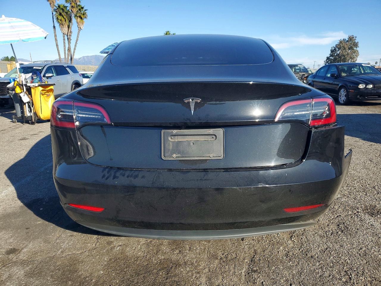 2023 TESLA MODEL 3 photo 11