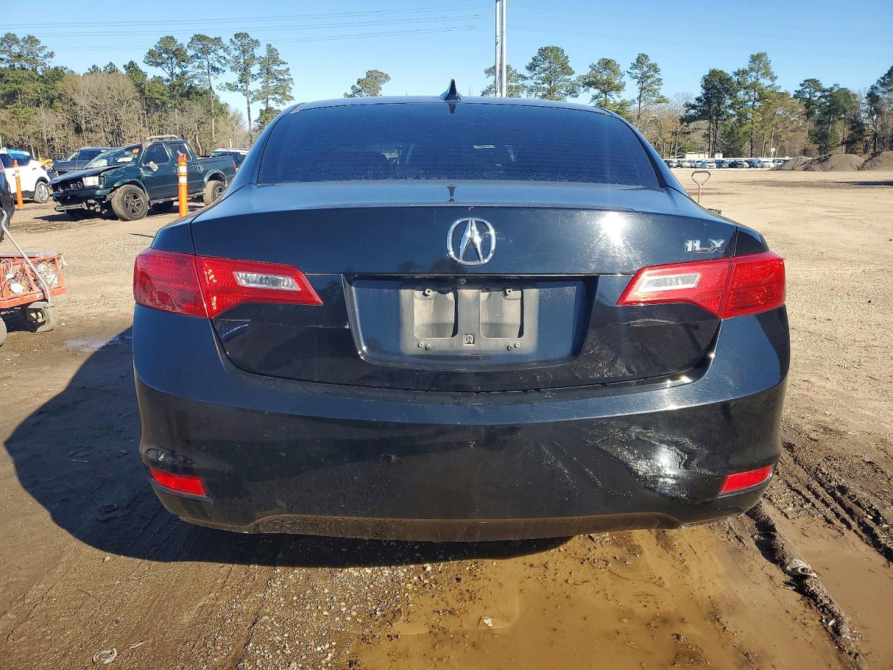 2013 ACURA ILX 20 TECH photo 6
