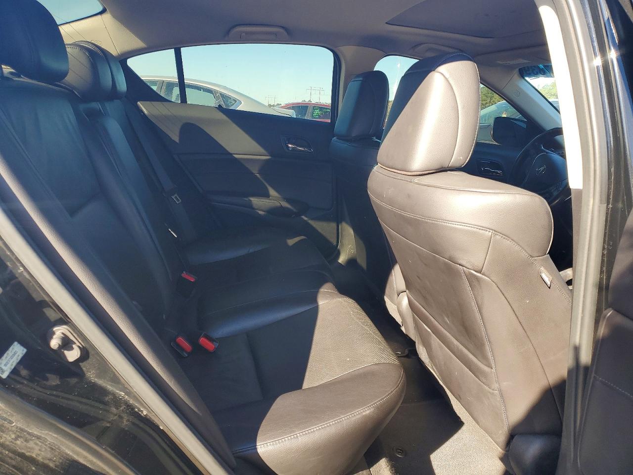 2013 ACURA ILX 20 TECH photo 10