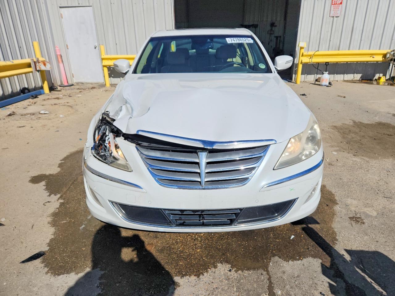 2013 HYUNDAI GENESIS 3.8L photo 5