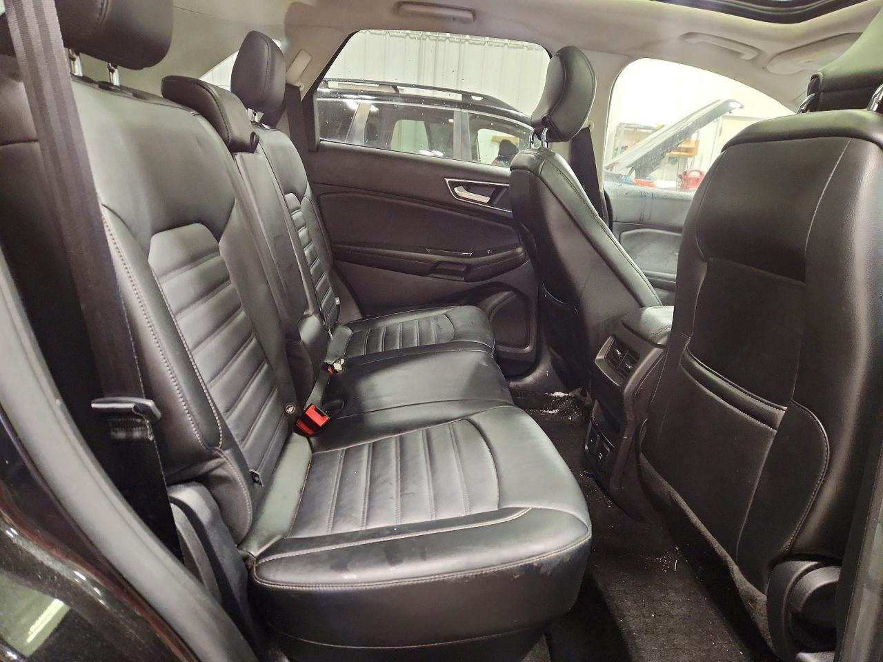 2015 FORD EDGE SEL photo 21
