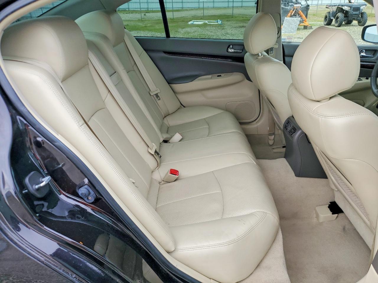 2012 INFINITI G37 BASE photo 10
