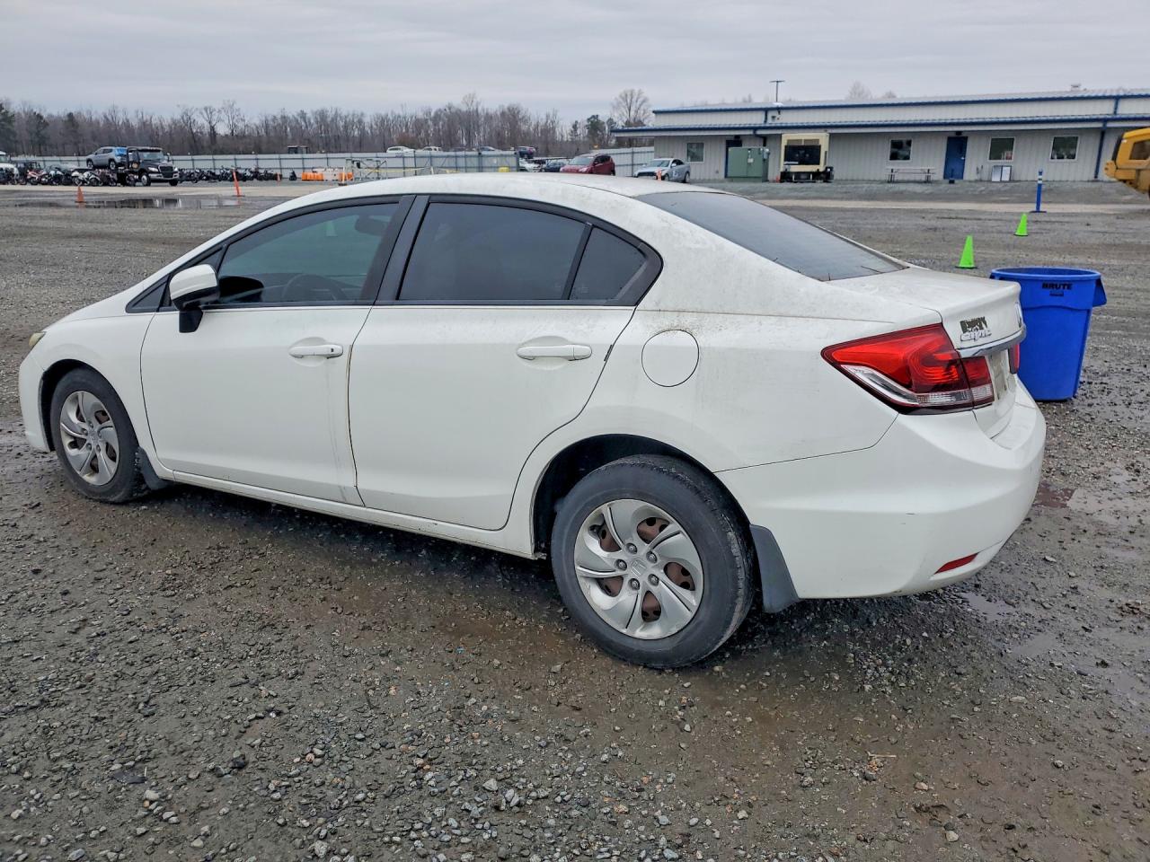 2014 HONDA CIVIC LX photo 4