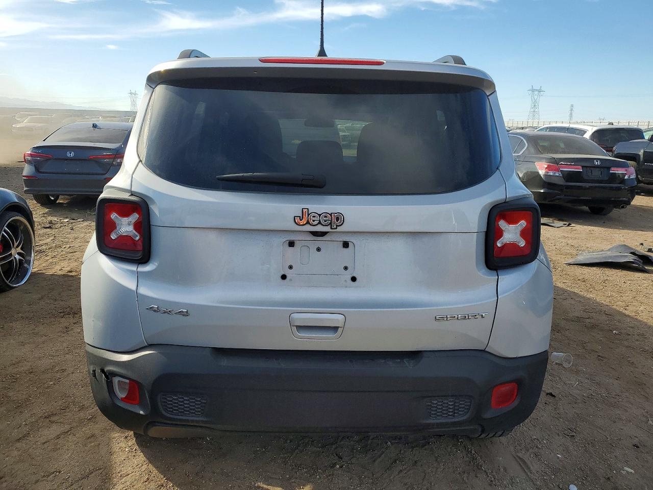 2020 JEEP RENEGADE SPORT photo 11