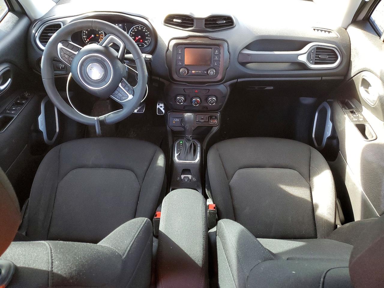 2020 JEEP RENEGADE SPORT photo 15