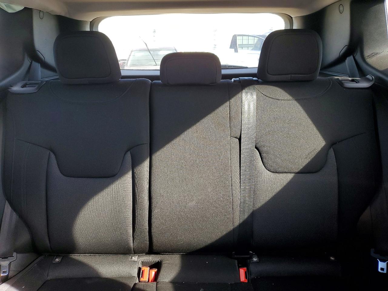 2020 JEEP RENEGADE SPORT photo 19