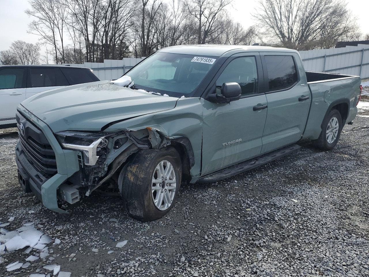 2024 TOYOTA TUNDRA