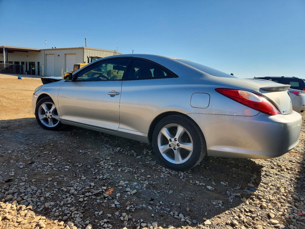 2004 TOYOTA CAMRY SOLARA SE photo 2