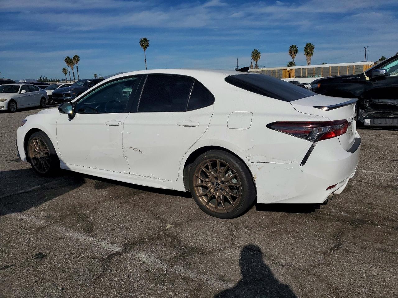 2024 TOYOTA CAMRY SE NIGHT SHADE photo 2