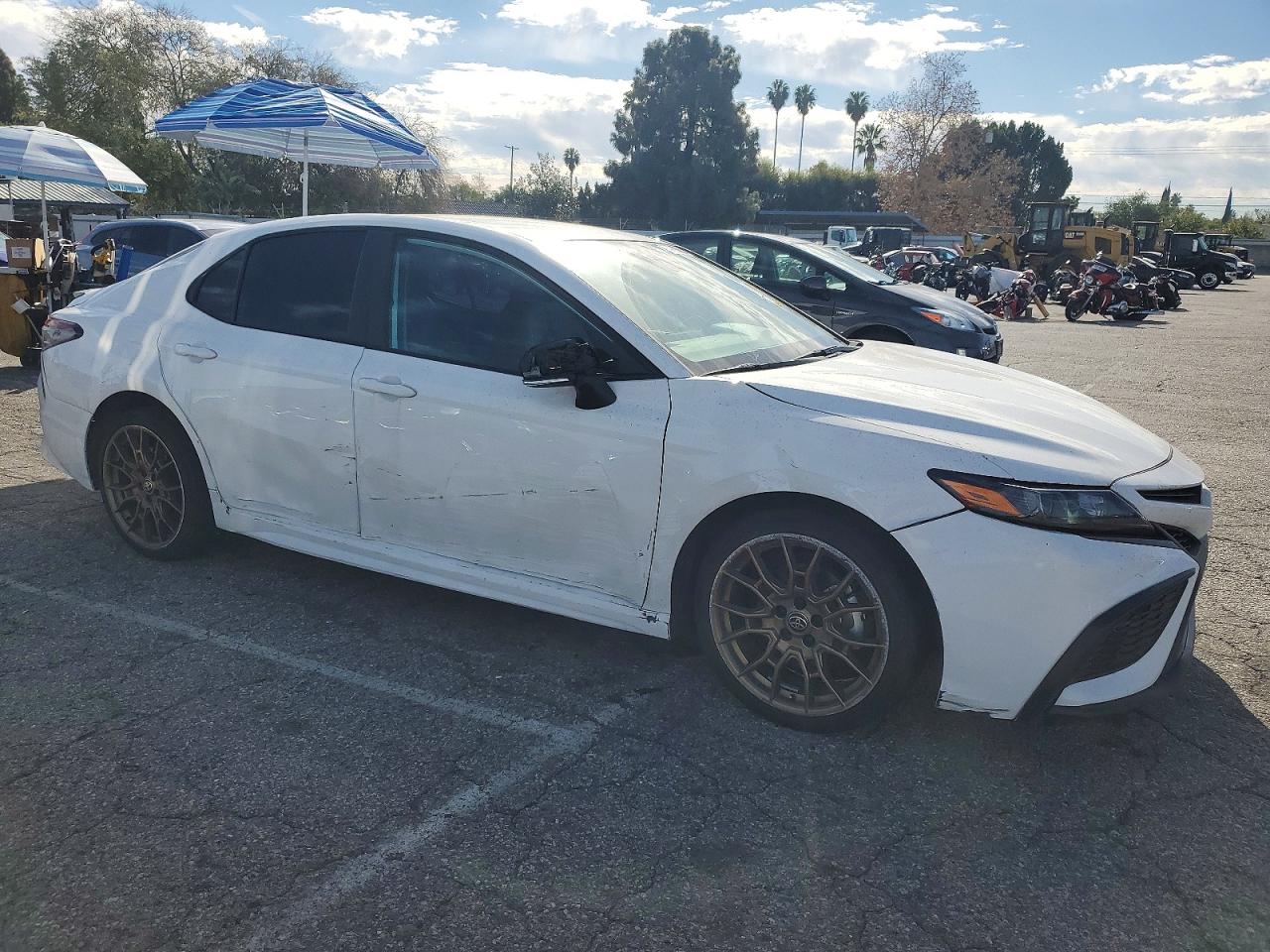 2024 TOYOTA CAMRY SE NIGHT SHADE photo 4