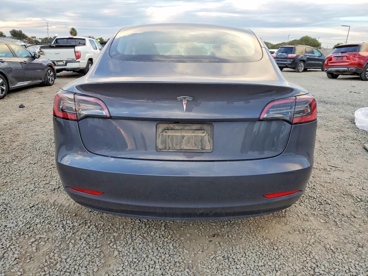 2023 TESLA MODEL 3 photo 11