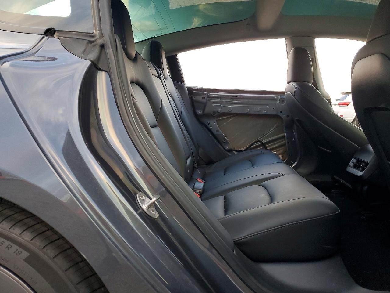 2023 TESLA MODEL 3 photo 19