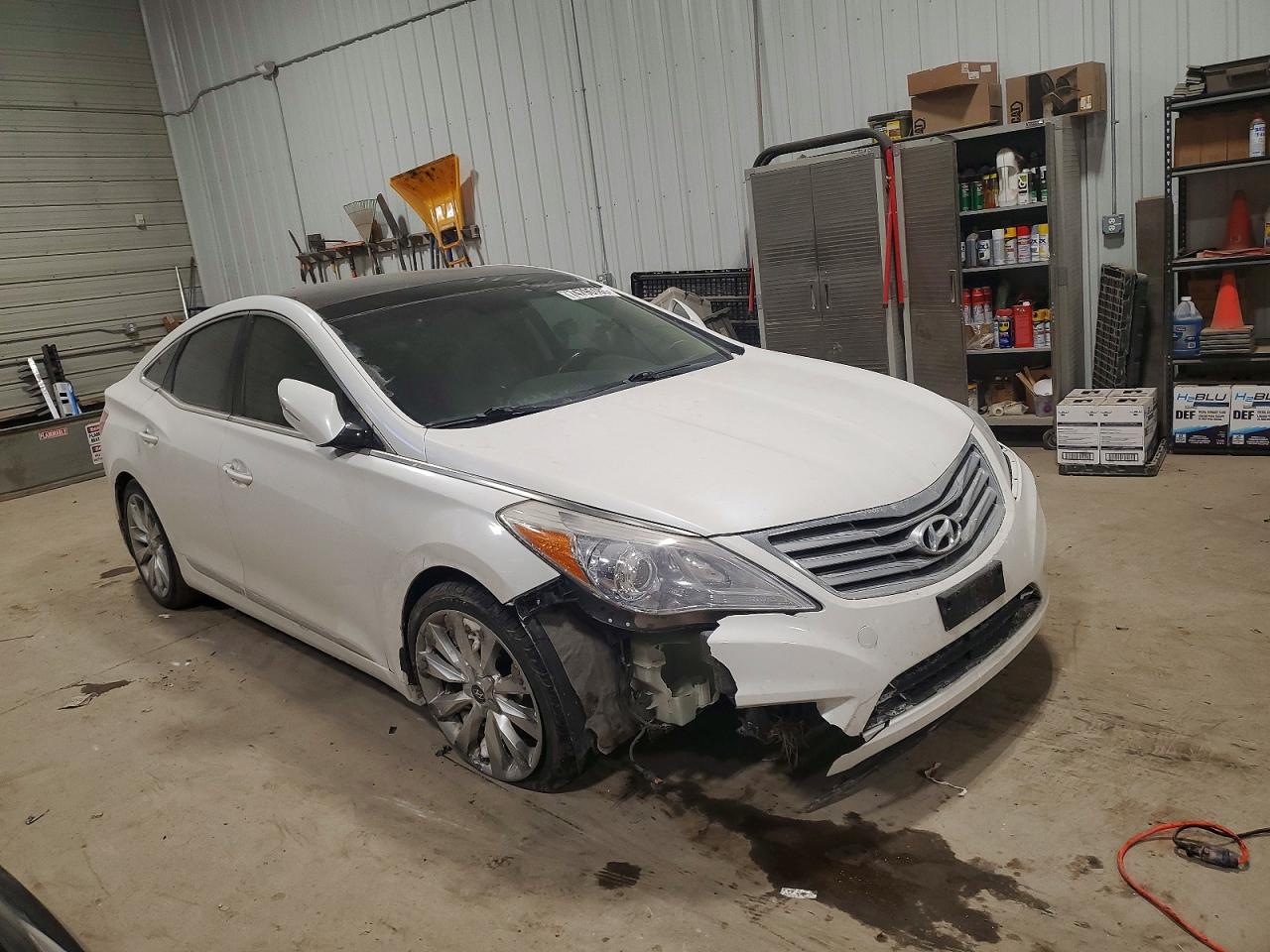 2013 HYUNDAI AZERA photo 4