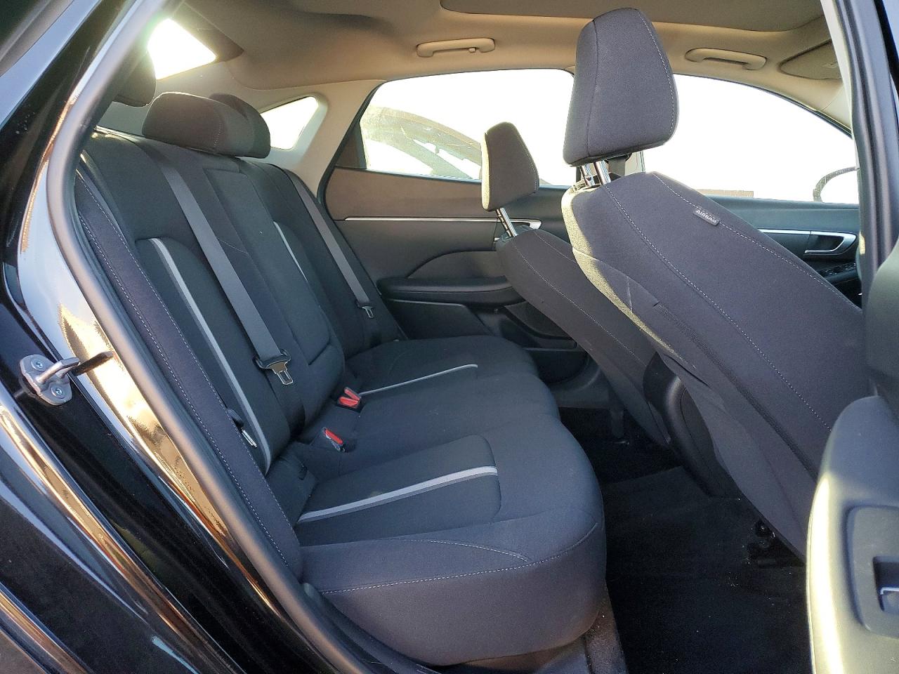2024 HYUNDAI SONATA SEL photo 10