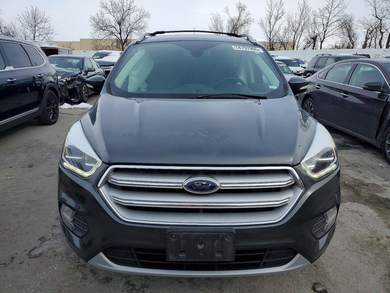 2019 FORD ESCAPE TITANIUM photo 9