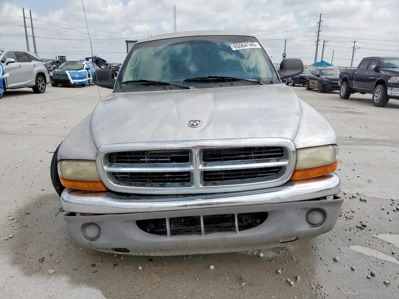 2001 DODGE DAKOTA photo 9