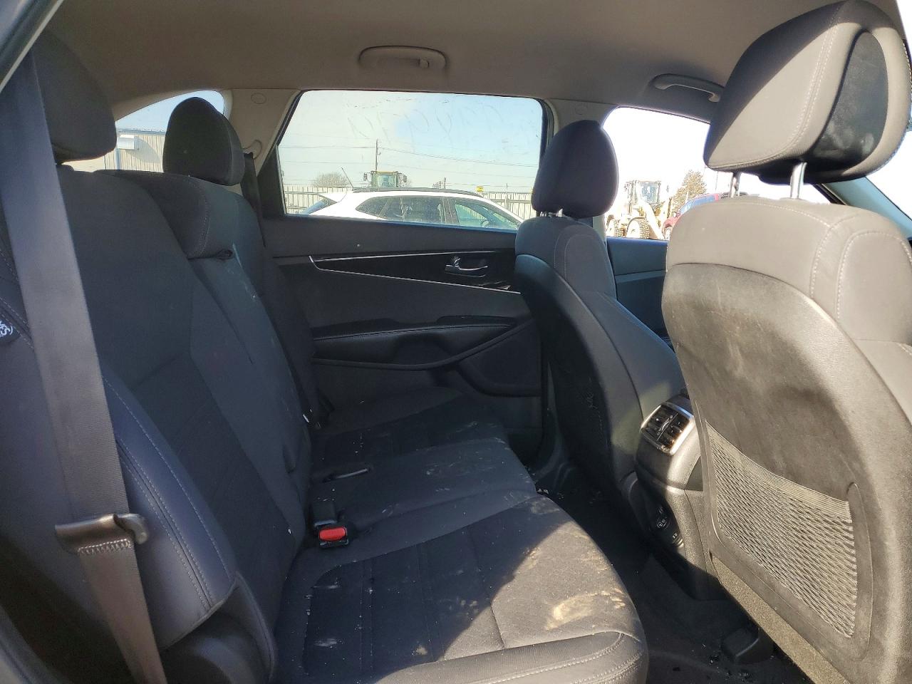 2016 KIA SORENTO LX photo 31