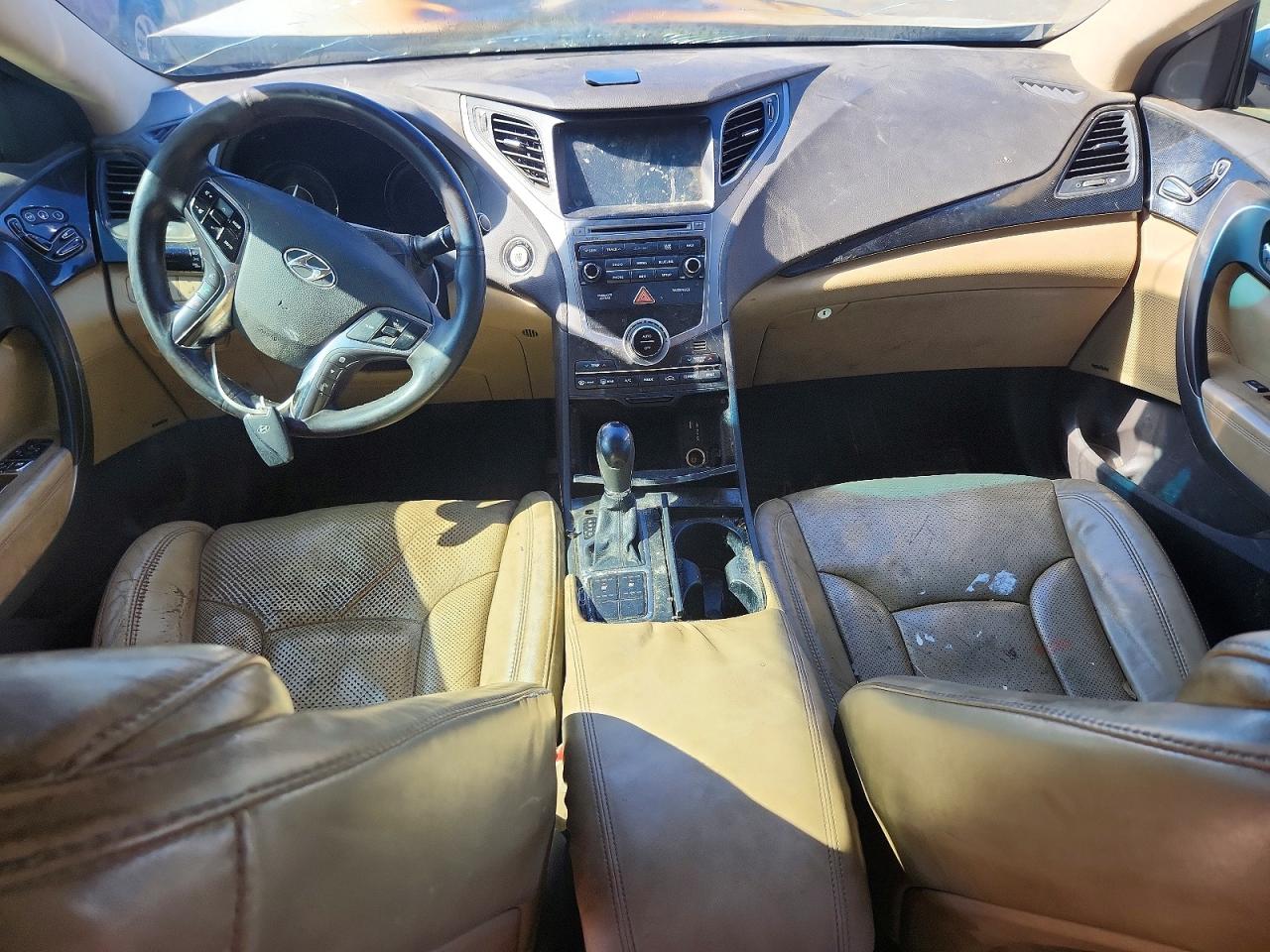 2017 HYUNDAI AZERA photo 8