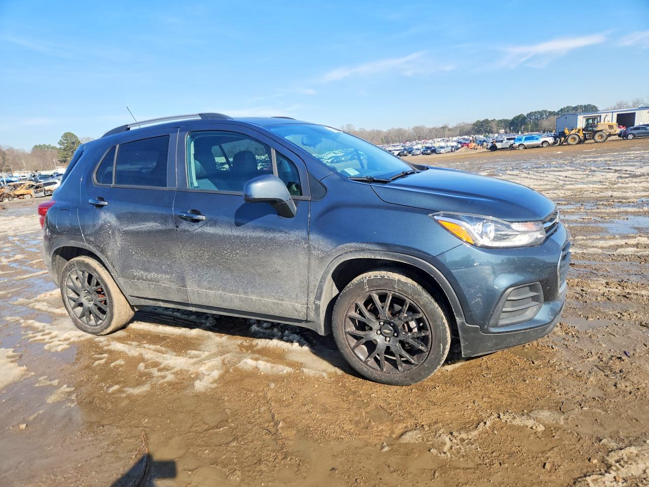 2022 CHEVROLET TRAX 1LT photo 4