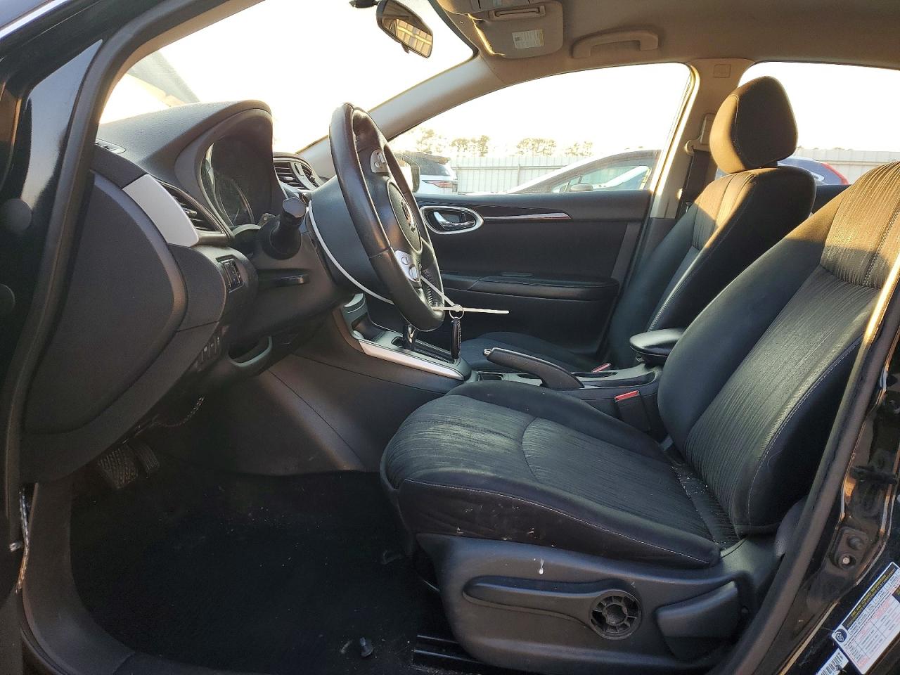 2017 NISSAN SENTRA S photo 7