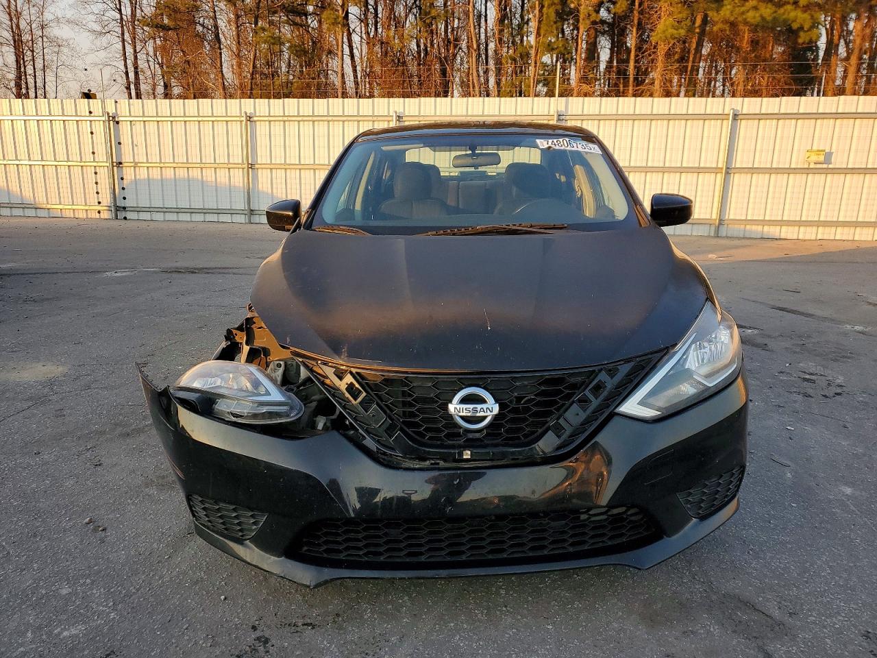 2017 NISSAN SENTRA S photo 5