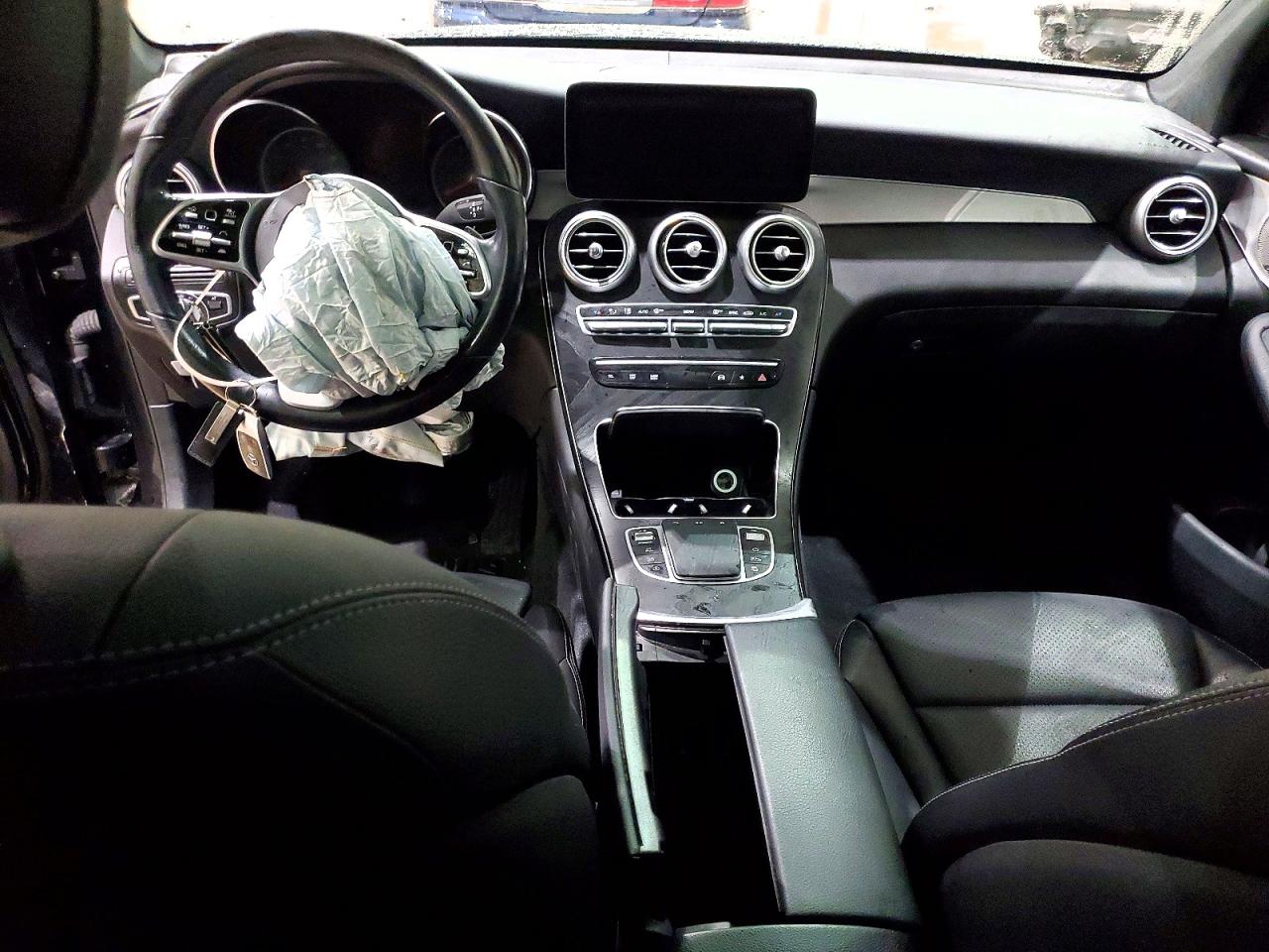 2021 MERCEDES-BENZ GLC 300 4MATIC photo 8