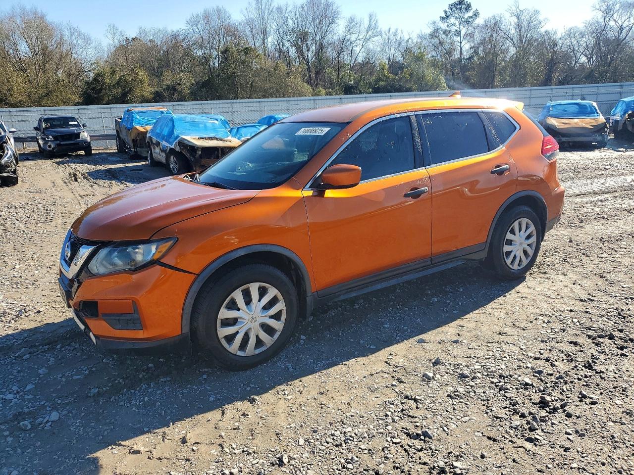 2017 NISSAN ROGUE