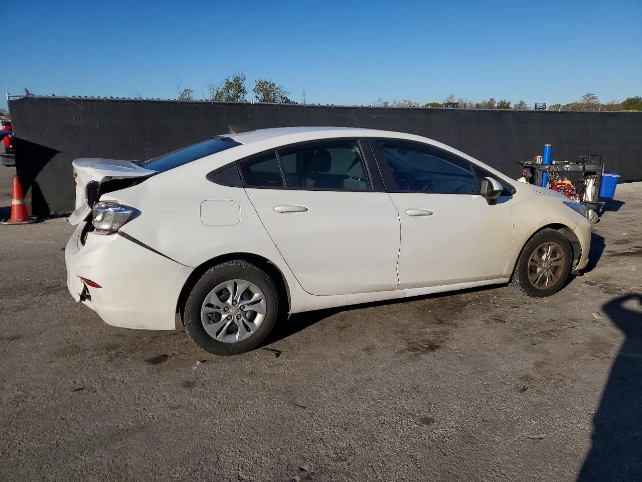2019 CHEVROLET CRUZE LS photo 7