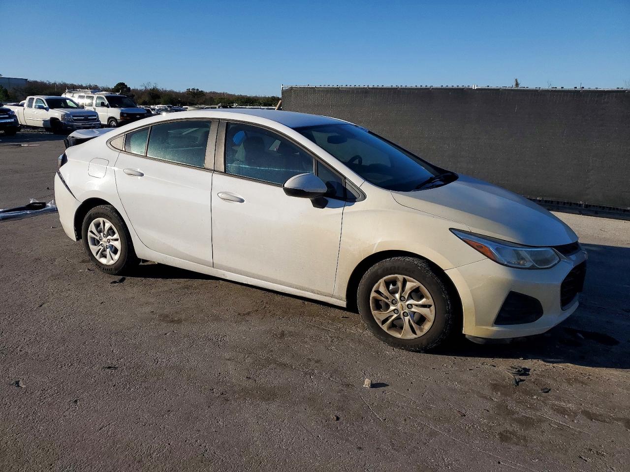 2019 CHEVROLET CRUZE LS photo 10